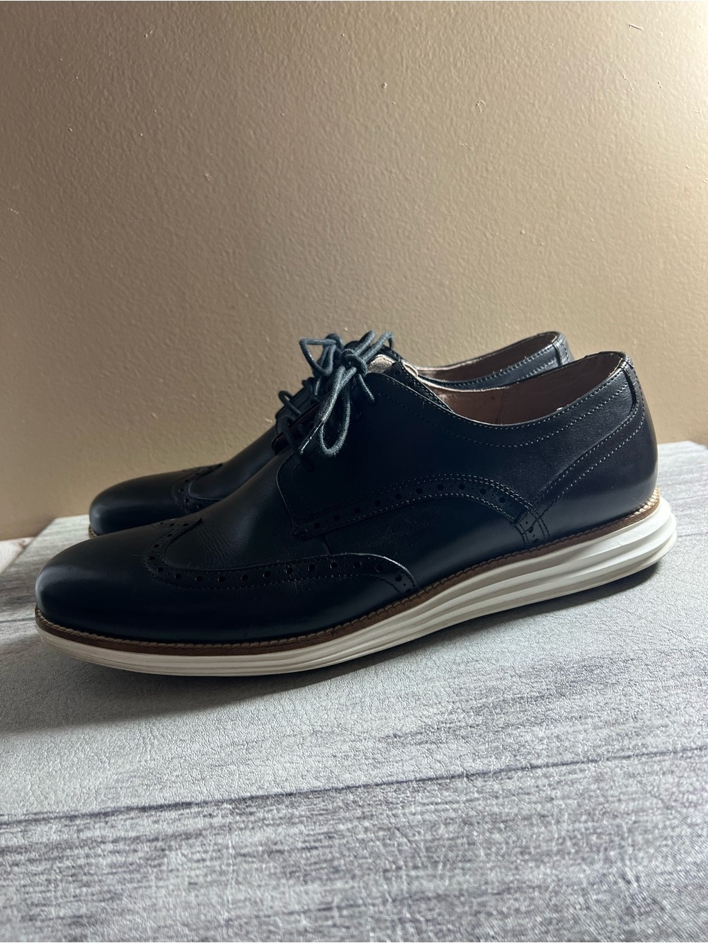 Cole Haan Men's Original Grand Shortwing Oxford in Black Leather Shoes Size 13M